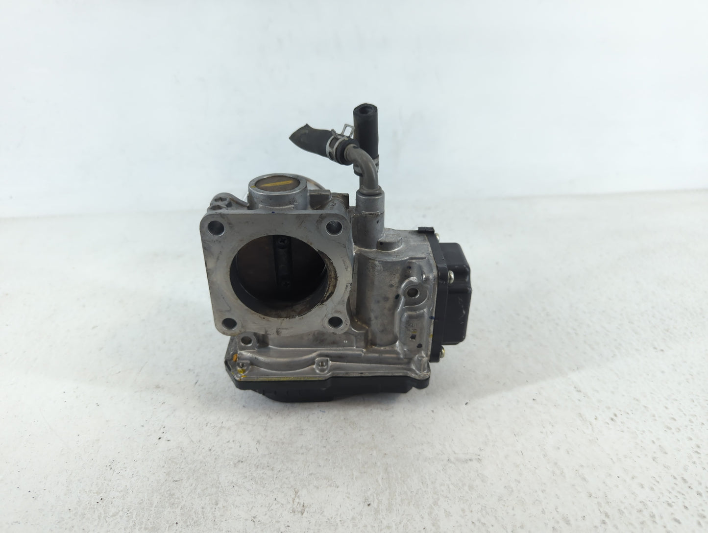 2018-2022 Honda Accord Throttle Body P/N:GMG9A M22859398085 Fits Fits 2016 2017 2018 2019 2020 2021 2022 OEM Used Auto Parts