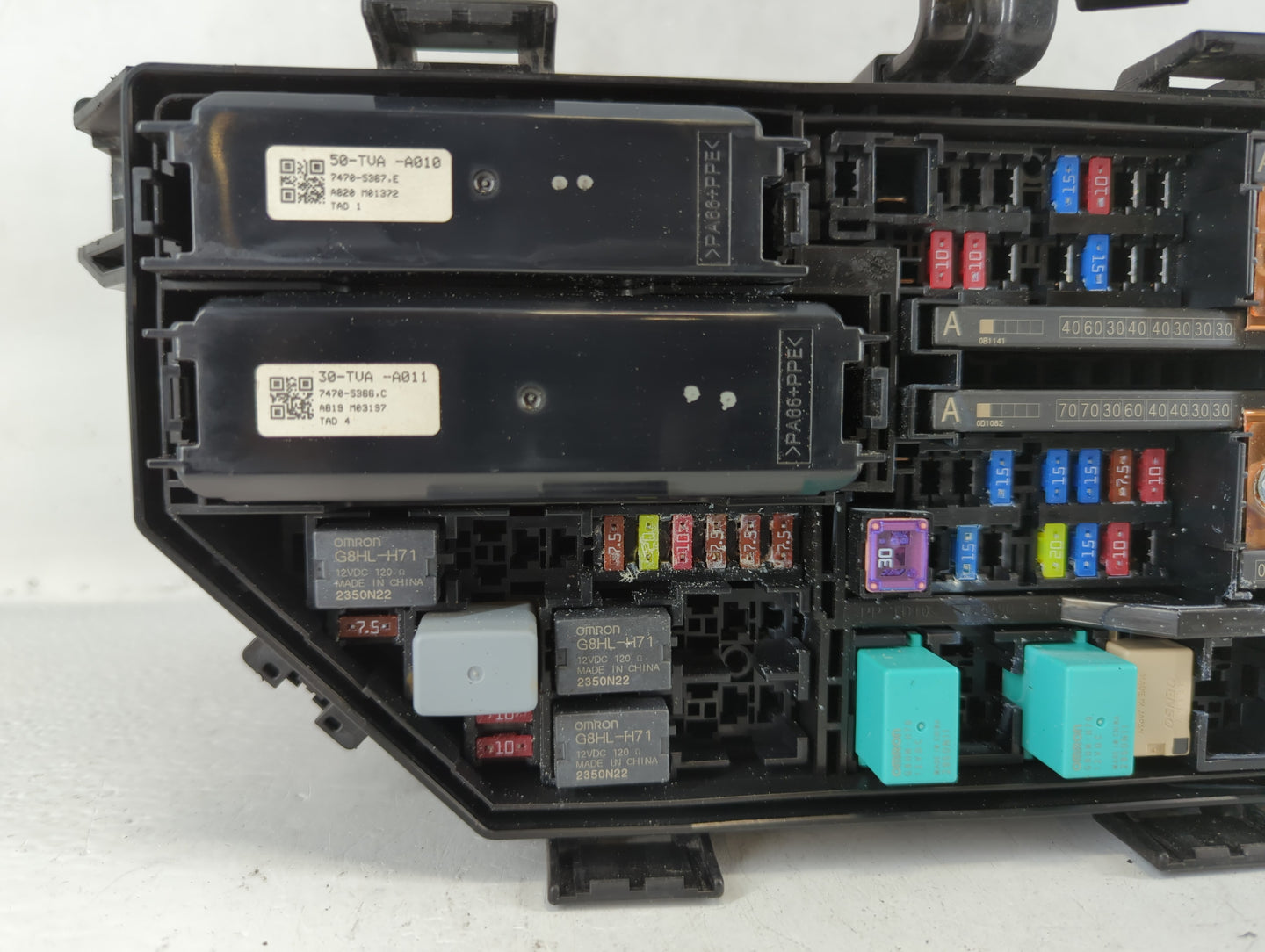 2018-2020 Honda Accord Fusebox Fuse Box Panel Relay Module P/N:30-TVA-A011 Fits Fits 2018 2019 2020 OEM Used Auto Parts - Oe