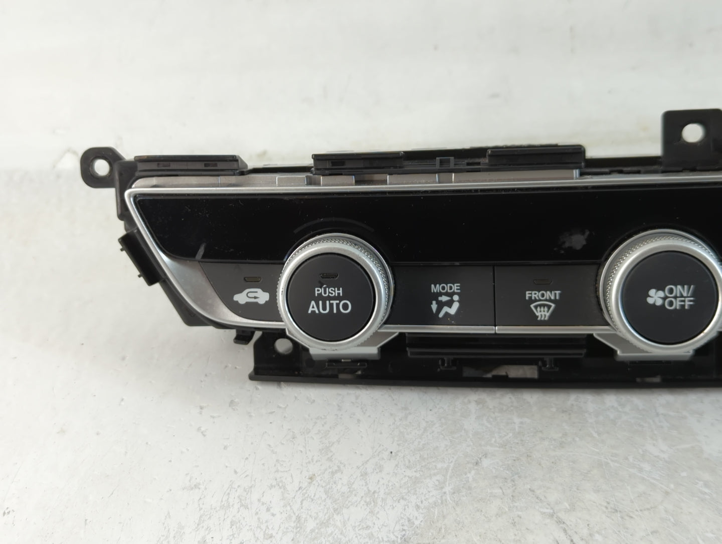 2018-2020 Honda Accord Climate Control Module Temperature AC/Heater Replacement P/N:79610TVAA016M1 3049B1 112806 Fits OEM Us