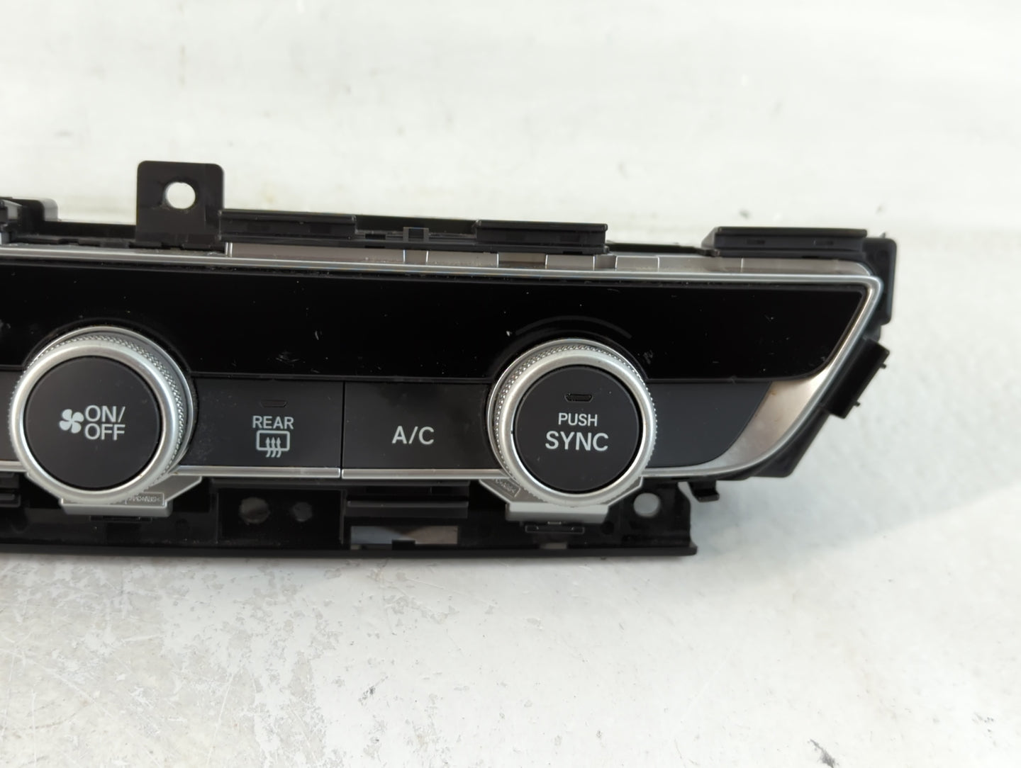 2018-2020 Honda Accord Climate Control Module Temperature AC/Heater Replacement P/N:79610TVAA016M1 3049B1 112806 Fits OEM Us