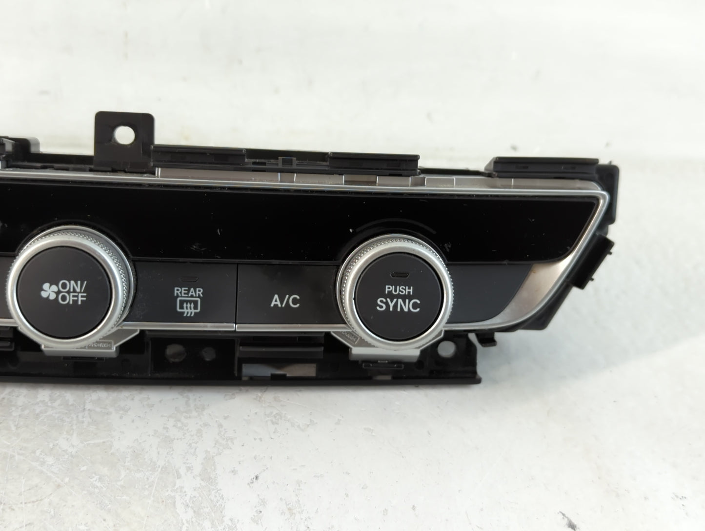 2018-2020 Honda Accord Climate Control Module Temperature AC/Heater Replacement P/N:79610TVAA016M1 3049B1 112806 Fits OEM Us