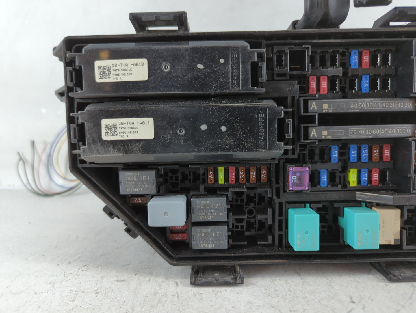 2018-2020 Honda Accord Fusebox Fuse Box Panel Relay Module P/N:7470-5366 30-TVA-A011 Fits Fits 2018 2019 2020 OEM Used Auto 