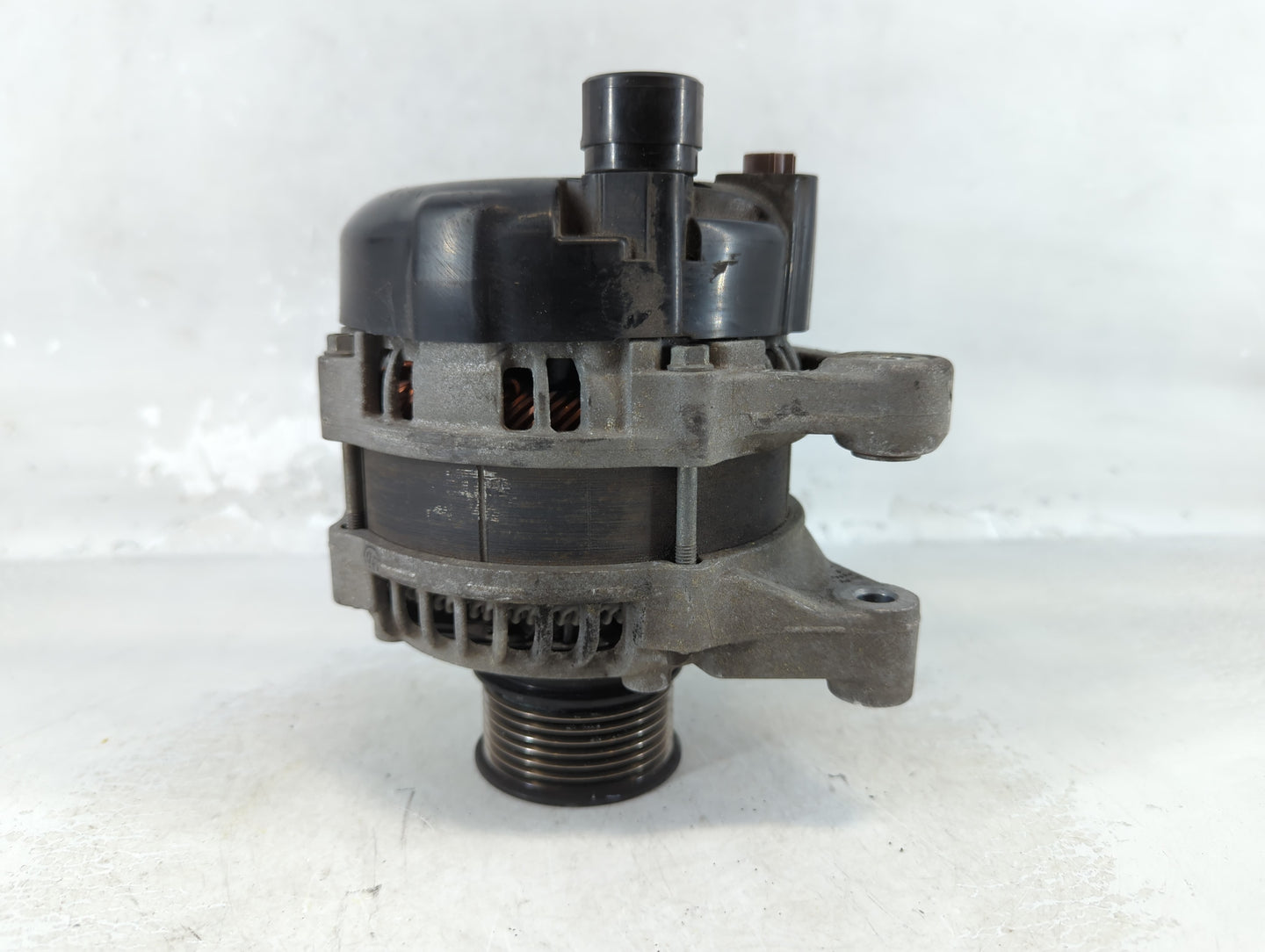 2017-2022 Honda Civic Alternator Replacement Generator Charging Assembly Engine OEM P/N:104211-4340 Fits OEM Used Auto Parts