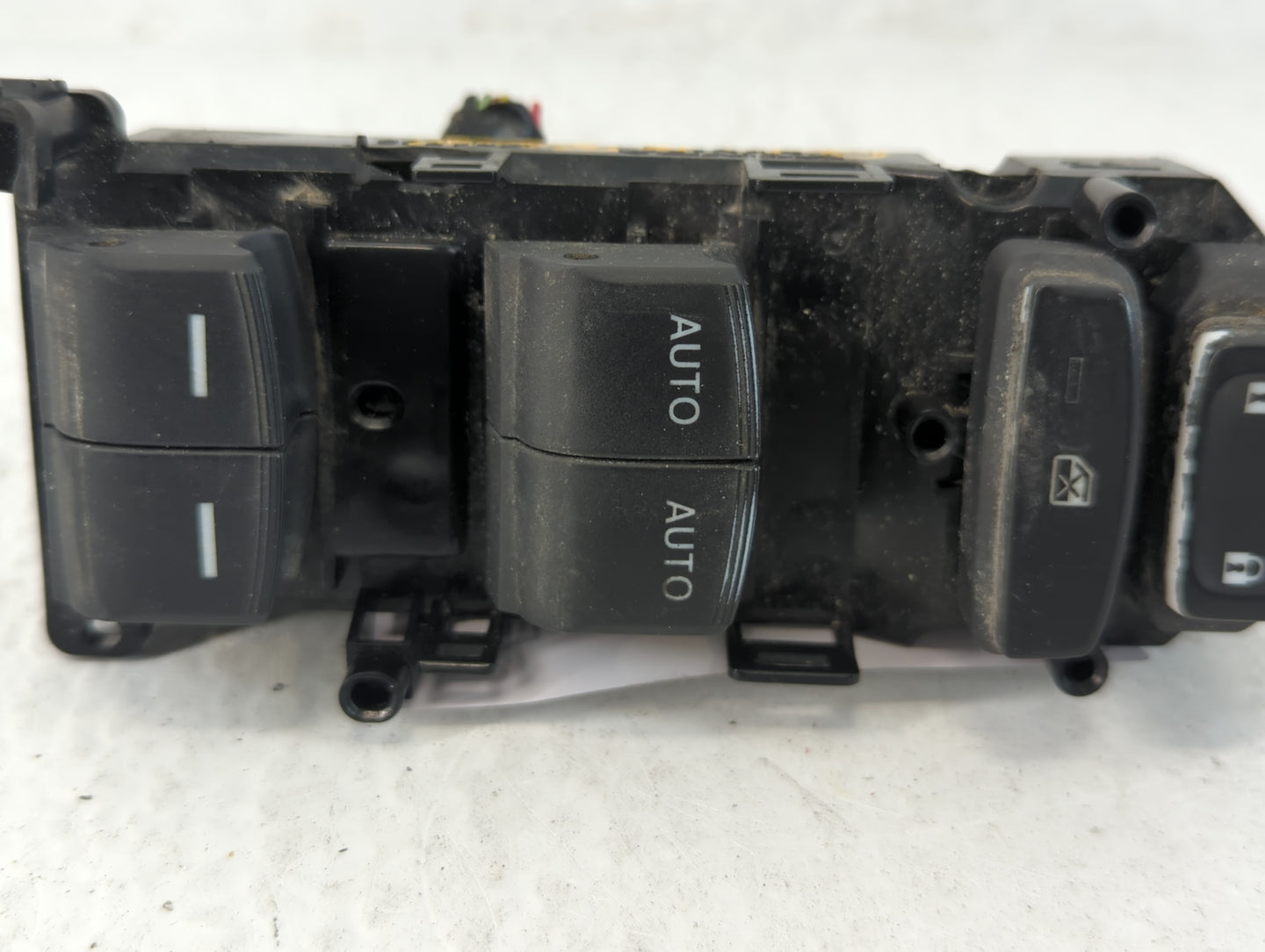 2016-2018 Honda Civic Master Power Window Switch Replacement Driver Side Left P/N:CA0619 Fits Fits 2016 2018 OEM Used Auto P
