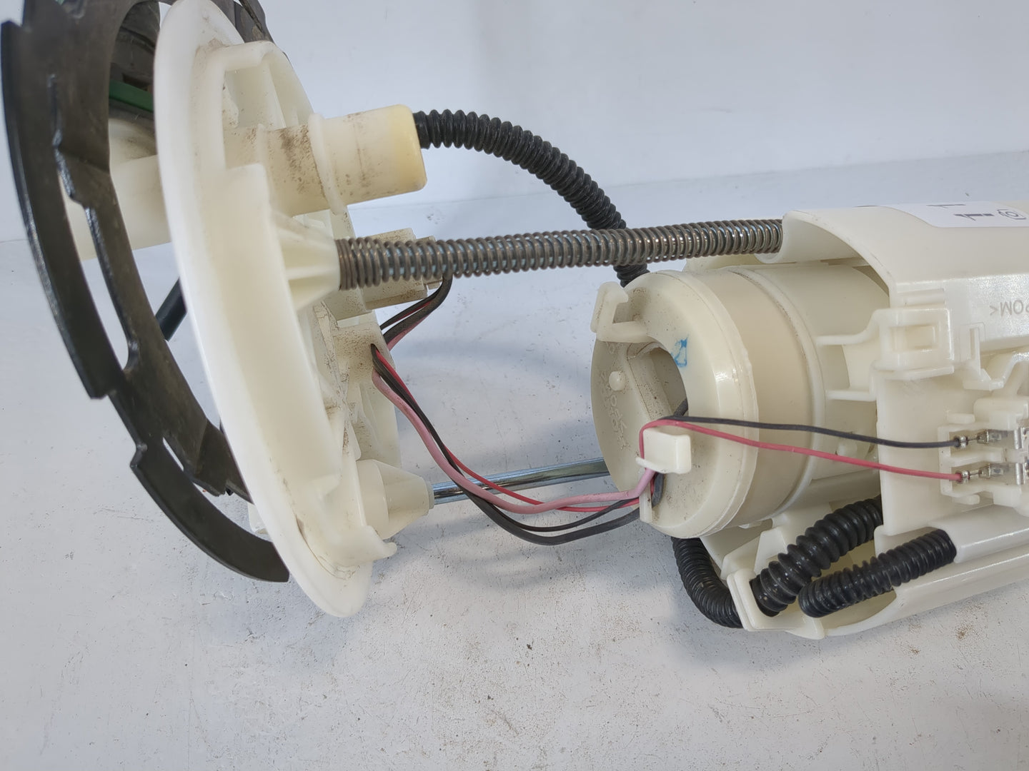 2017-2020 Honda Civic Electrical Gas Fuel Pump Assembly - Oemusedautoparts1.com
