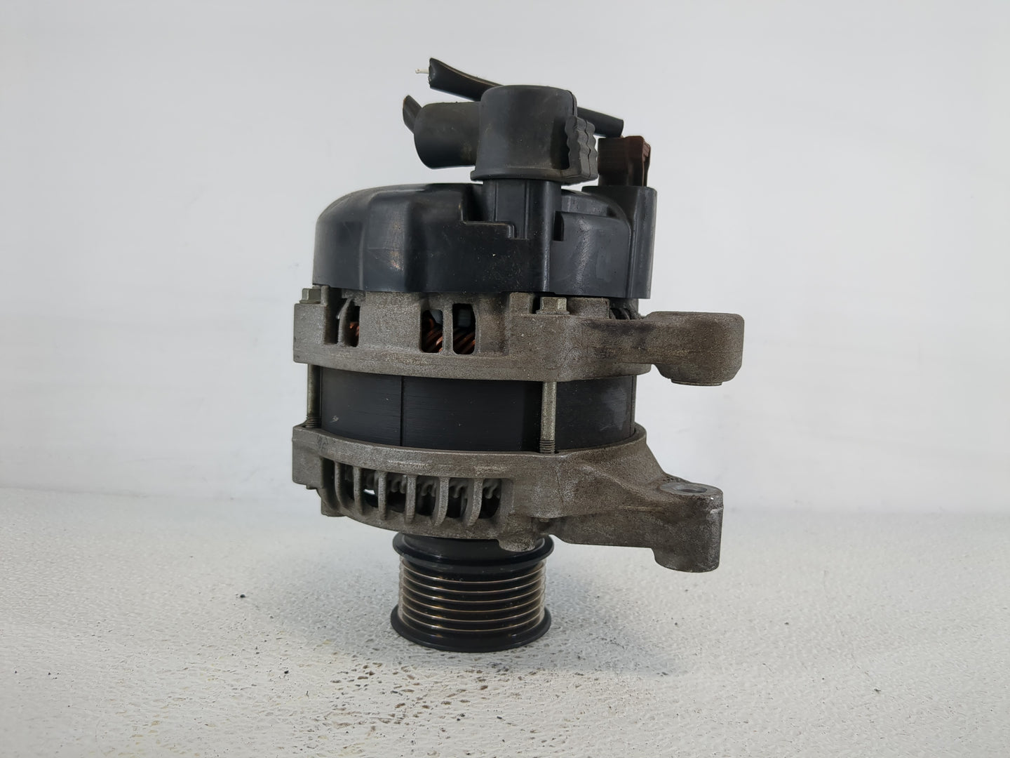 2017-2022 Honda Civic Alternator Replacement Generator Charging Assembly Engine OEM P/N:104211-4340 Fits OEM Used Auto Parts