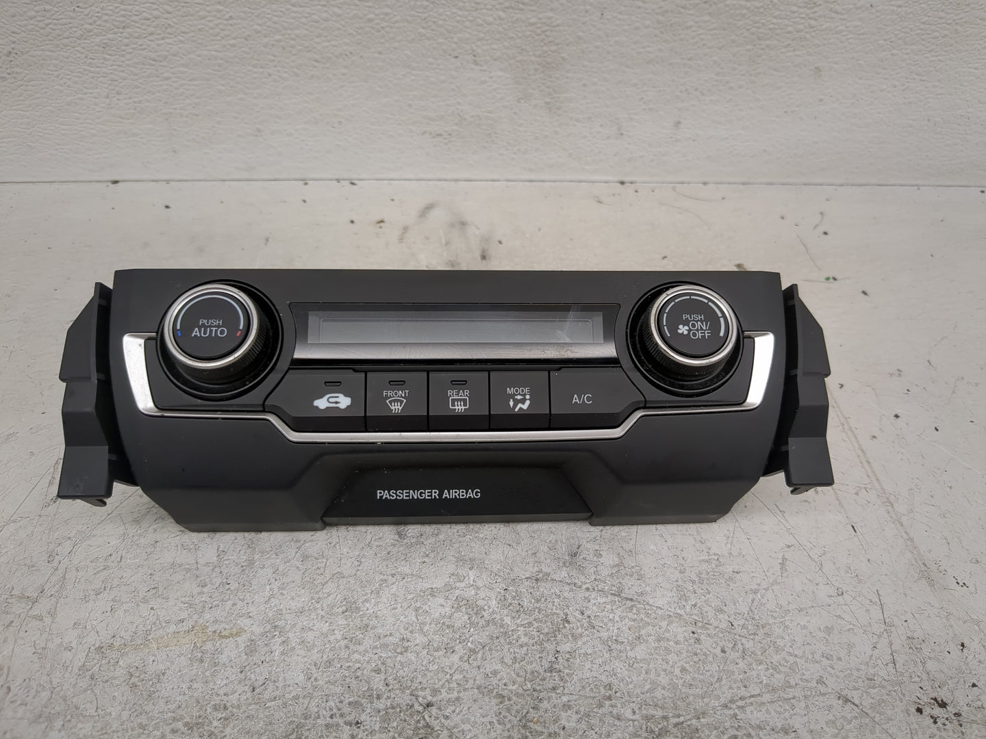 2016-2021 Honda Civic Climate Control Module Temperature AC/Heater Replacement P/N:79600TBAA121M1 Fits OEM Used Auto Parts -