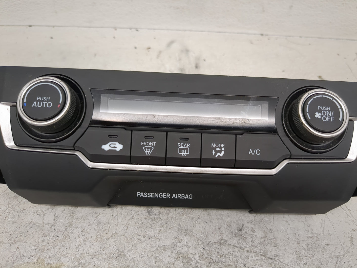 2016-2021 Honda Civic Climate Control Module Temperature AC/Heater Replacement P/N:79600TBAA121M1 Fits OEM Used Auto Parts -