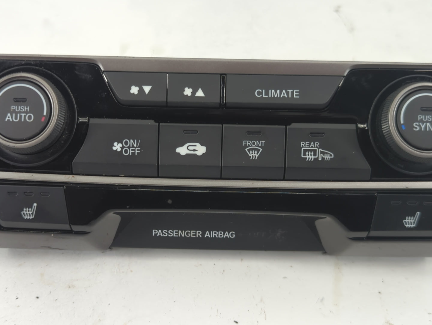 2019-2021 Honda Civic Climate Control Module Temperature AC/Heater Replacement P/N:79600TBAA911M1 Fits Fits 2019 2020 2021 O