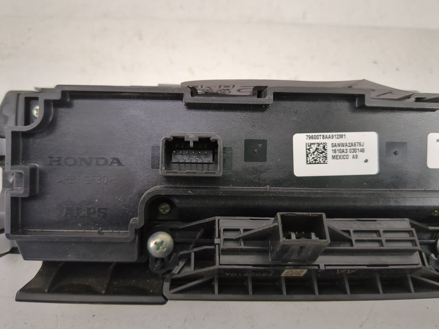 2019-2021 Honda Civic Climate Control Module Temperature AC/Heater Replacement P/N:79600TBAA912M1 Fits Fits 2019 2020 2021 O