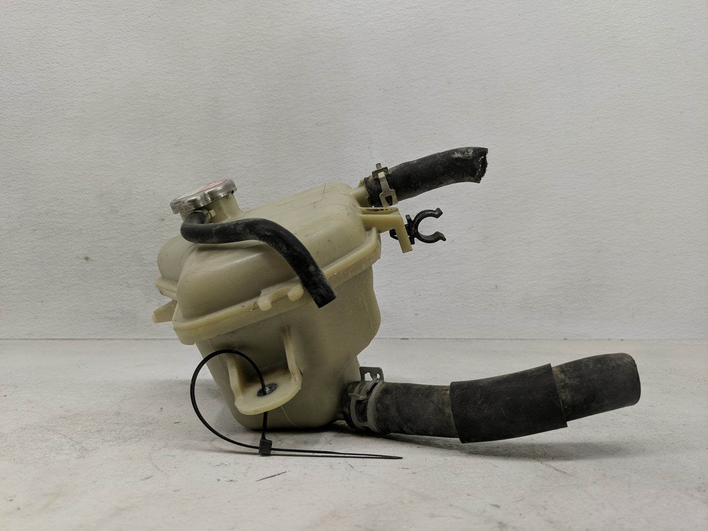 2016-2021 Honda Civic Radiator Coolant Overflow Expansion Tank Bottle 1241326 - Oemusedautoparts1.com
