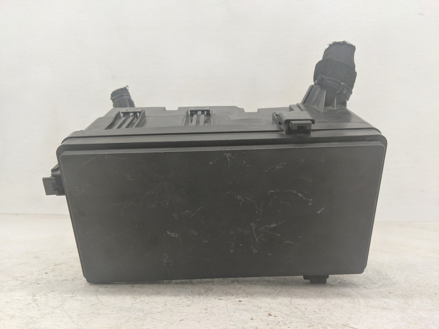 2019-2020 Honda Civic Fusebox Fuse Box Panel Relay Module P/N:020R11BWN7 191104 Fits Fits 2019 2020 OEM Used Auto Parts - Oe