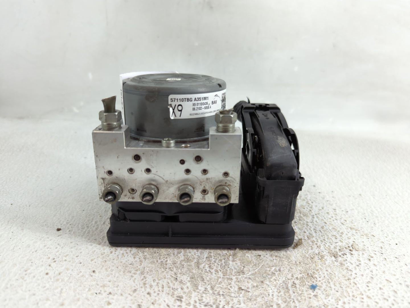2019-2021 Honda Civic ABS Pump Control Module Replacement P/N:57110TBG A351M1 Fits Fits 2019 2020 2021 OEM Used Auto Parts -