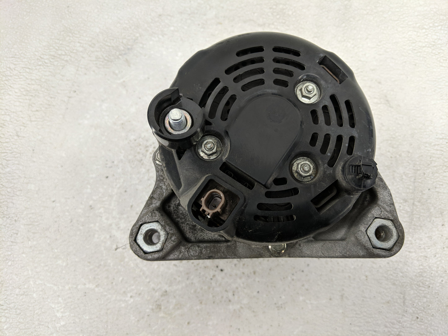 2017-2022 Honda Civic Alternator Replacement Generator Charging Assembly Engine OEM P/N:104211-4340 Fits OEM Used Auto Parts