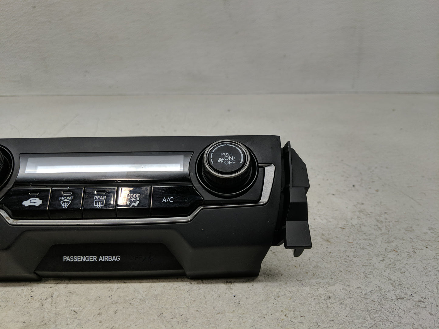 2017-2021 Honda Civic Climate Control Module Temperature AC/Heater Replacement P/N:1049A2 193039 0290A3 041116 Fits OEM Used