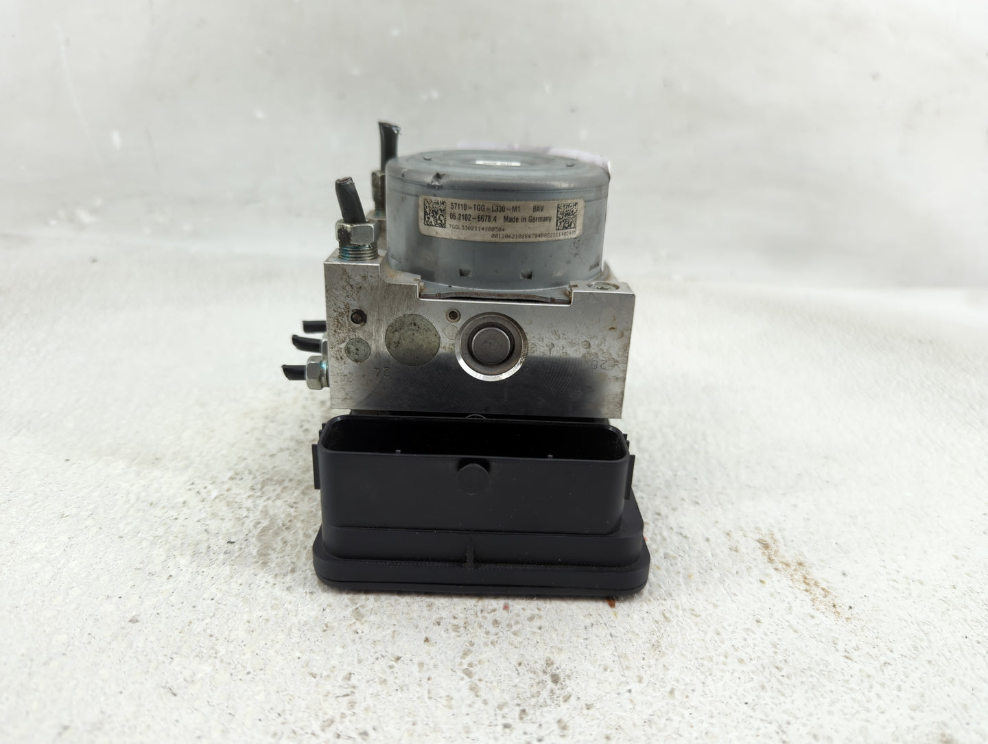 2020-2021 Honda Civic ABS Pump Control Module Replacement P/N:57110-TGG-L330-M1 Fits Fits 2020 2021 OEM Used Auto Parts - Oe