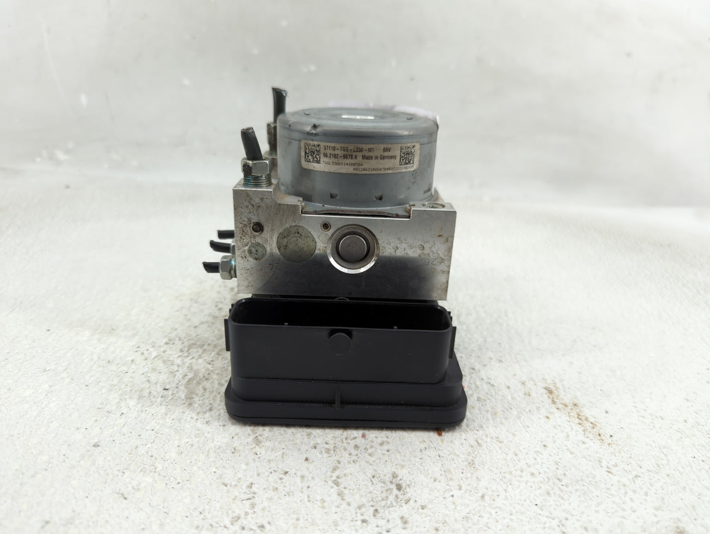 2020-2021 Honda Civic ABS Pump Control Module Replacement P/N:57110-TGG-L330-M1 Fits Fits 2020 2021 OEM Used Auto Parts - Oe