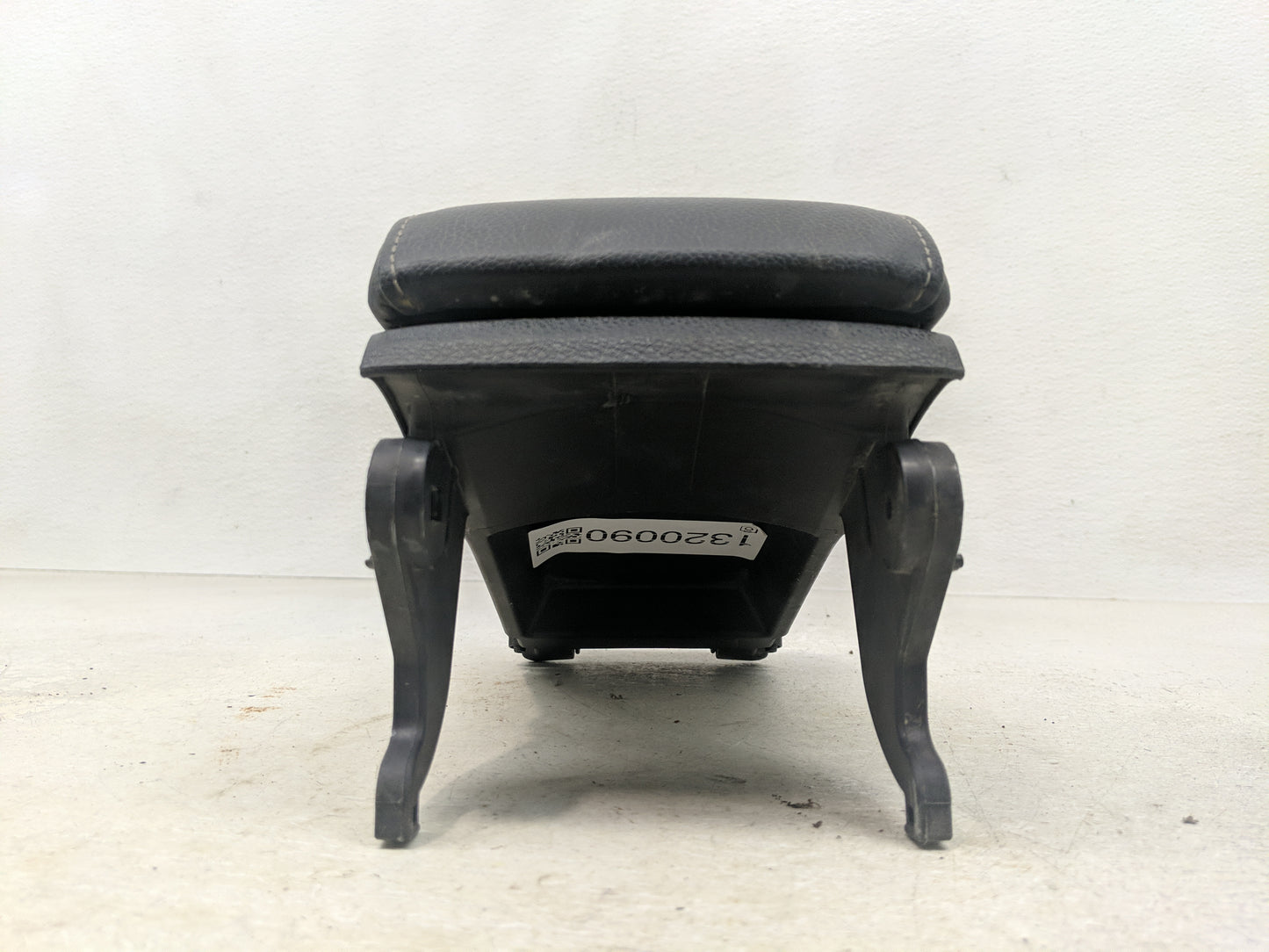 2020 Honda Civic Center Console Armrest Cover Lid Fits OEM Used Auto Parts - Oemusedautoparts1.com