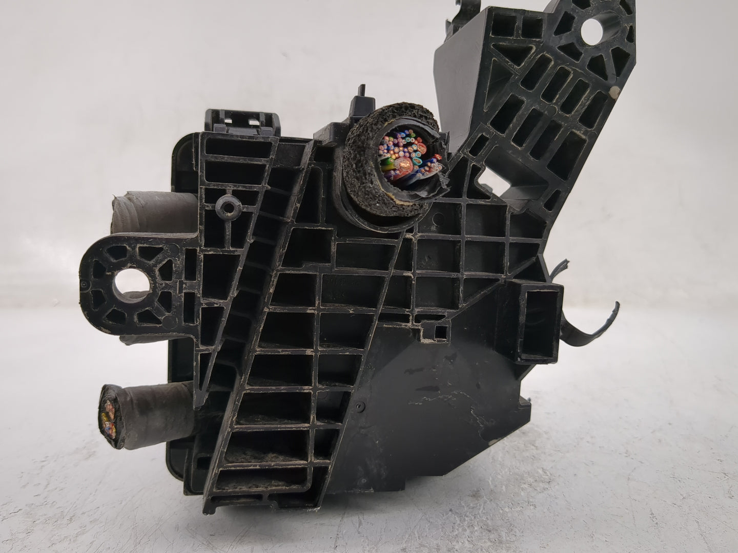 2019-2020 Honda Civic Fusebox Fuse Box Panel Relay Module Fits Fits 2019 2020 OEM Used Auto Parts - Oemusedautoparts1.com