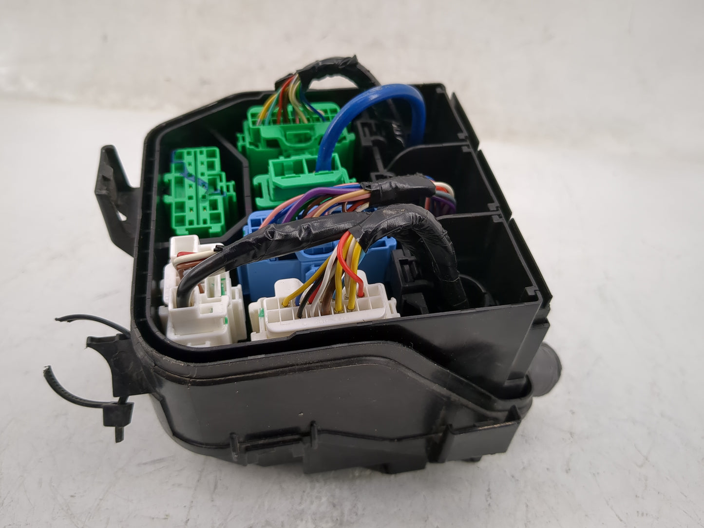 2019-2020 Honda Civic Fusebox Fuse Box Panel Relay Module Fits Fits 2019 2020 OEM Used Auto Parts - Oemusedautoparts1.com
