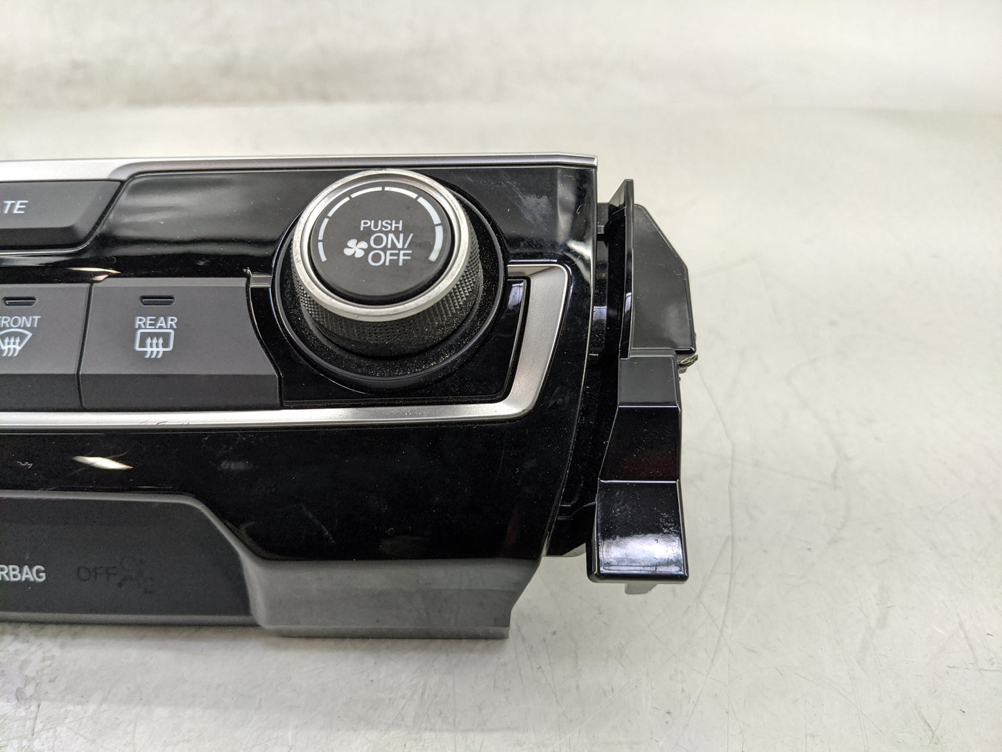 2016-2021 Honda Civic Climate Control Module Temperature AC/Heater Replacement P/N:79600TBAA331M1 Fits OEM Used Auto Parts -