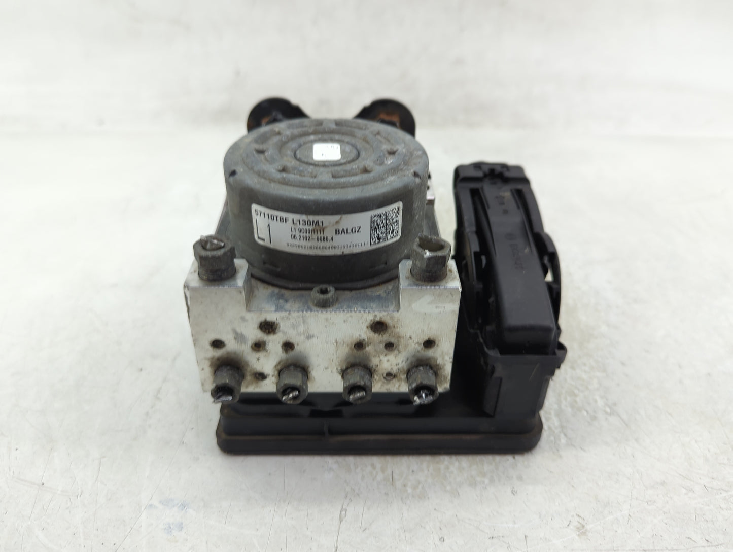 2020 Honda Civic ABS Pump Control Module Replacement P/N:57110TBFL130M1 57110TBF L130M1 Fits OEM Used Auto Parts - Oemusedau