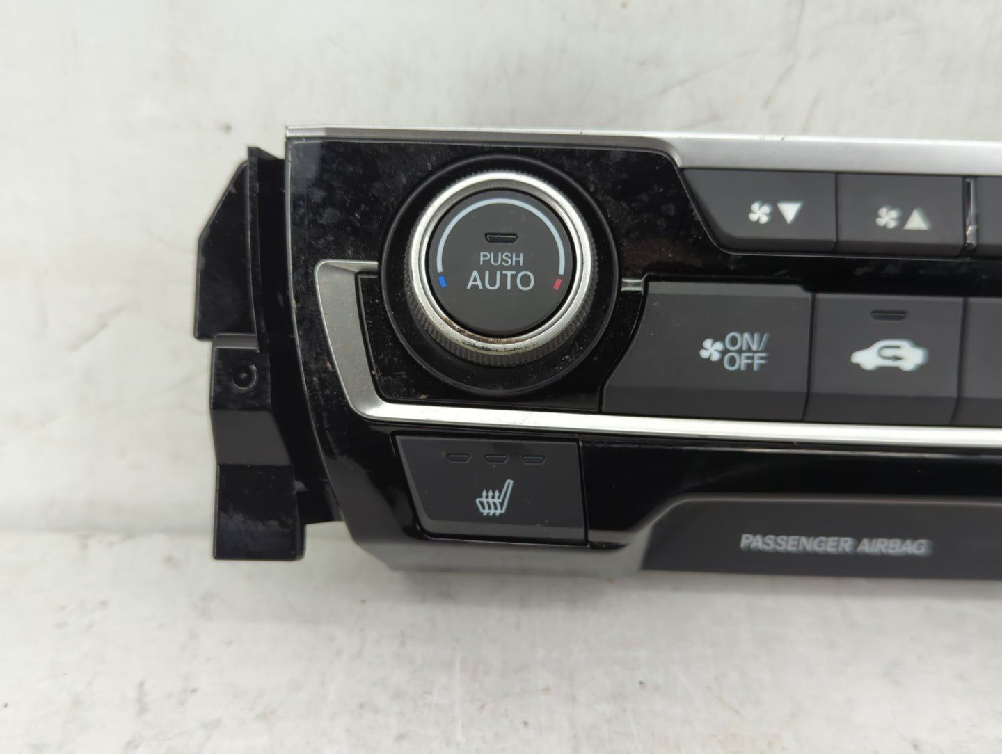 2019-2021 Honda Civic Climate Control Module Temperature AC/Heater Replacement P/N:79600TBAA911M1 Fits Fits 2019 2020 2021 O