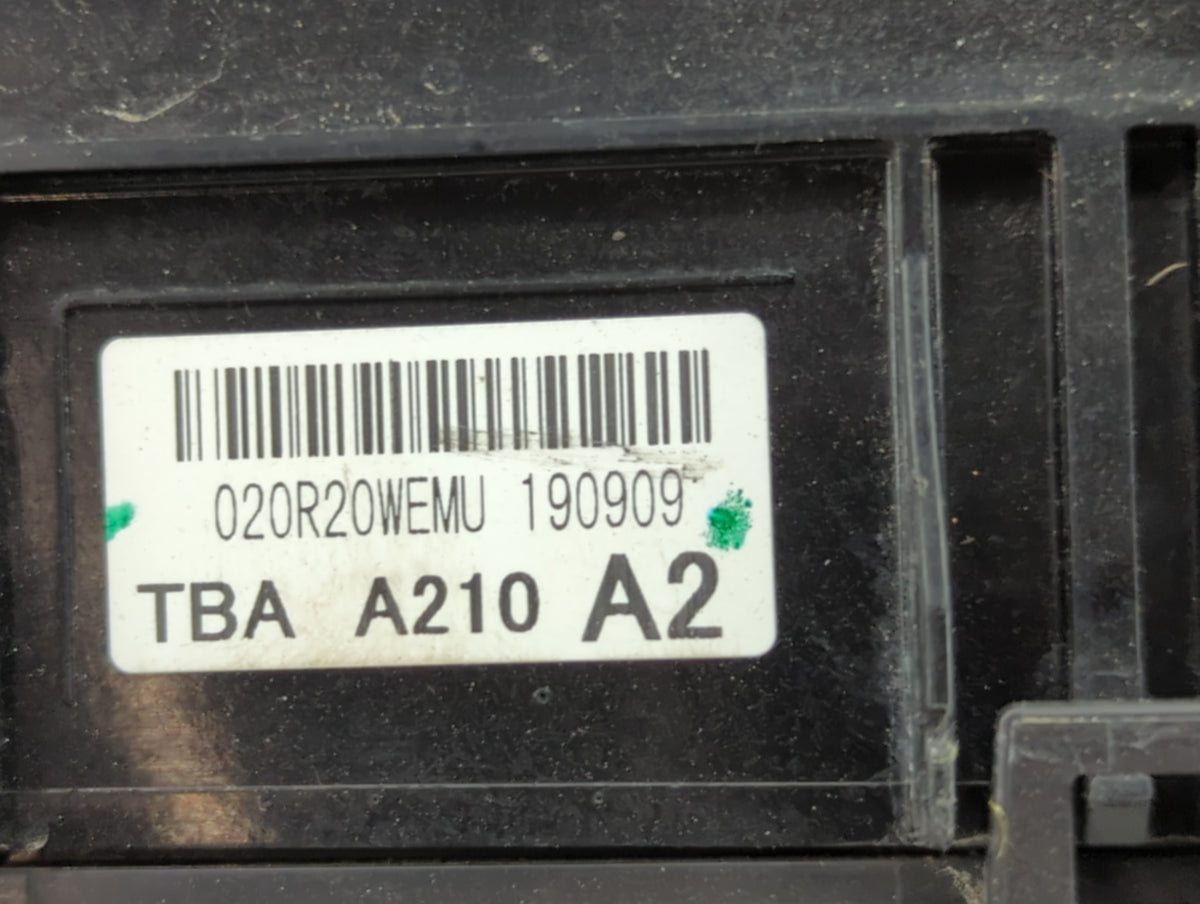 2019-2020 Honda Civic Fusebox Fuse Box Panel Relay Module P/N:TBAA210A2 Fits Fits 2019 2020 OEM Used Auto Parts - Oemusedaut