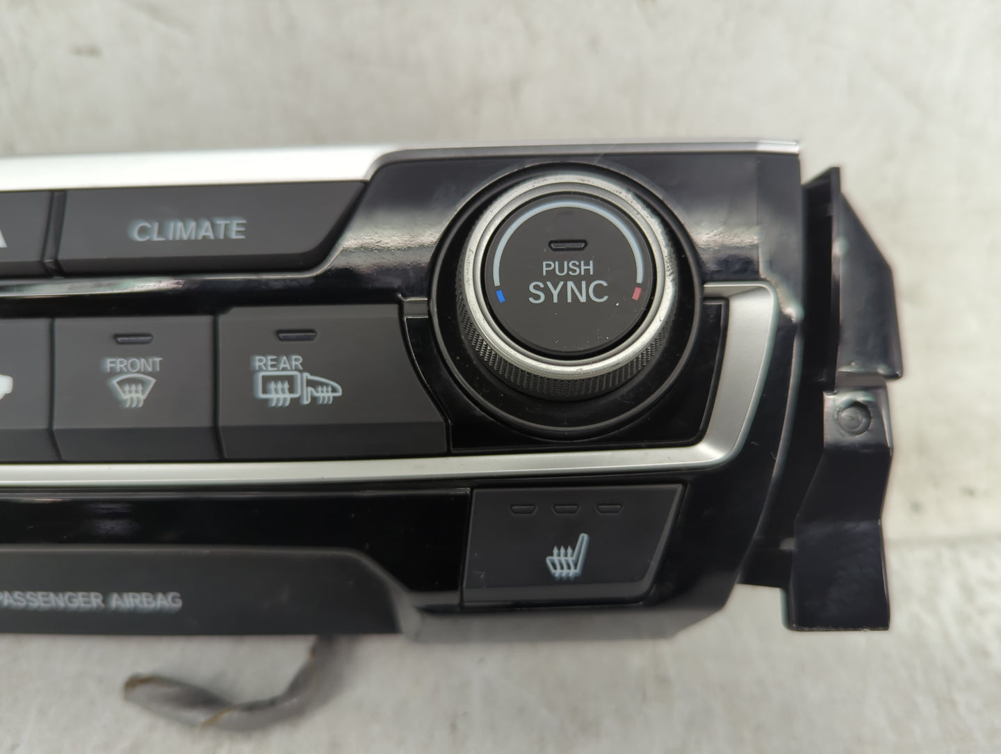 2019-2021 Honda Civic Climate Control Module Temperature AC/Heater Replacement P/N:79600TBAA911M1 SANWA2A676H Fits OEM Used 