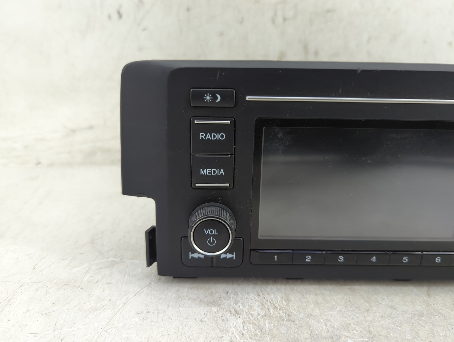 2019-2021 Honda Civic Radio AM FM Cd Player Receiver Replacement P/N:39100-TBA-A41 Fits Fits 2019 2020 2021 OEM Used Auto Pa