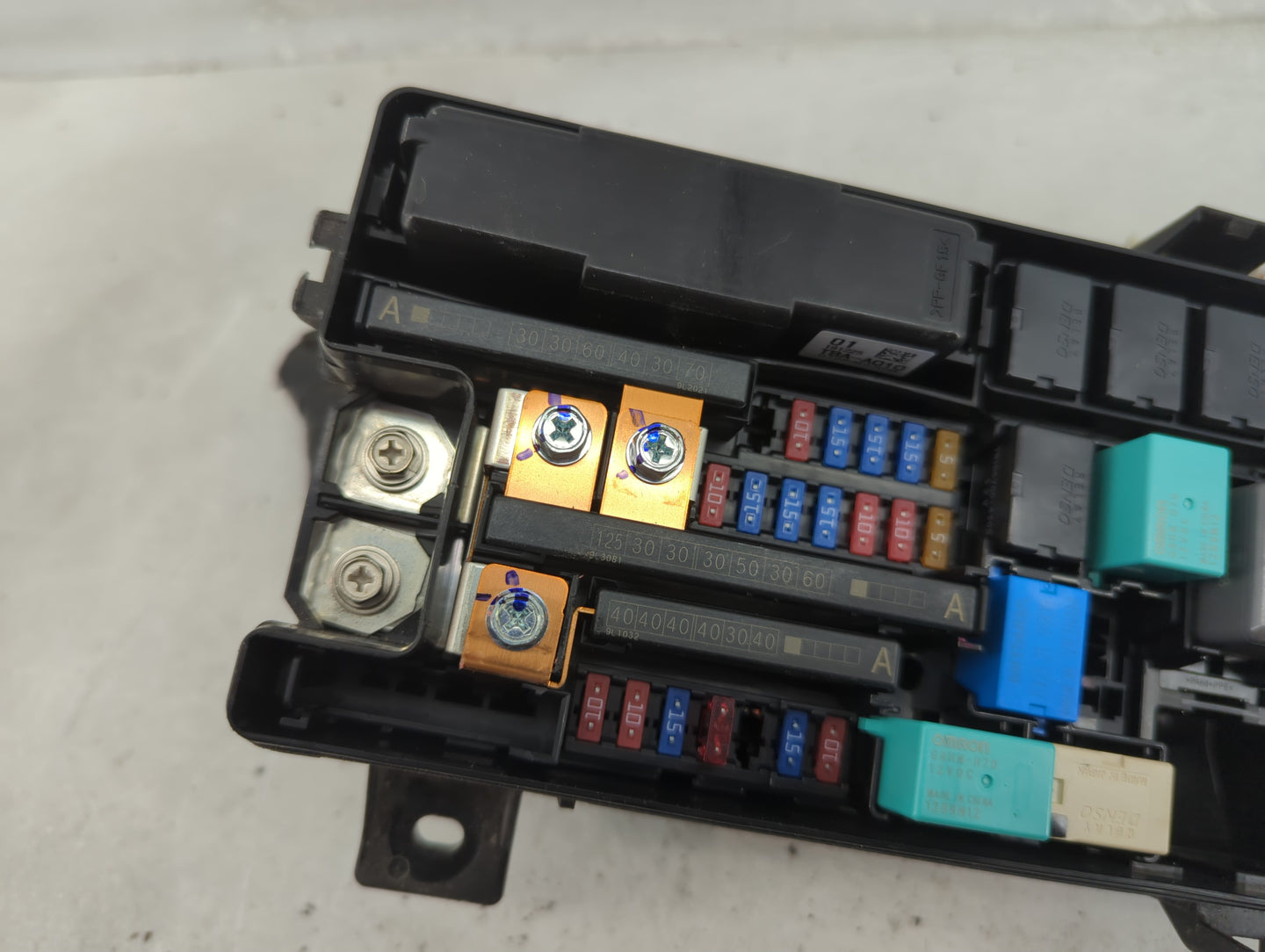 2019-2020 Honda Civic Fusebox Fuse Box Panel Relay Module P/N:TBAA210A2 Fits Fits 2019 2020 OEM Used Auto Parts - Oemusedaut