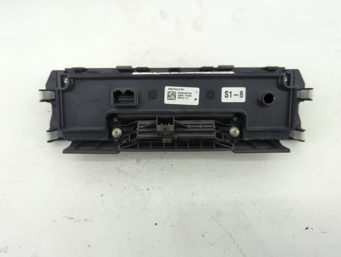 2016-2021 Honda Civic Climate Control Module Temperature AC/Heater Replacement P/N:79600TBAA121M1 Fits OEM Used Auto Parts -