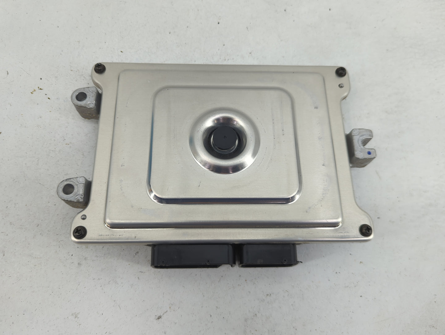 2019-2021 Honda Civic PCM Engine Control Computer ECU ECM PCU OEM P/N:37820-5AA-A95 J686-135019 Fits Fits 2019 2020 2021 OEM