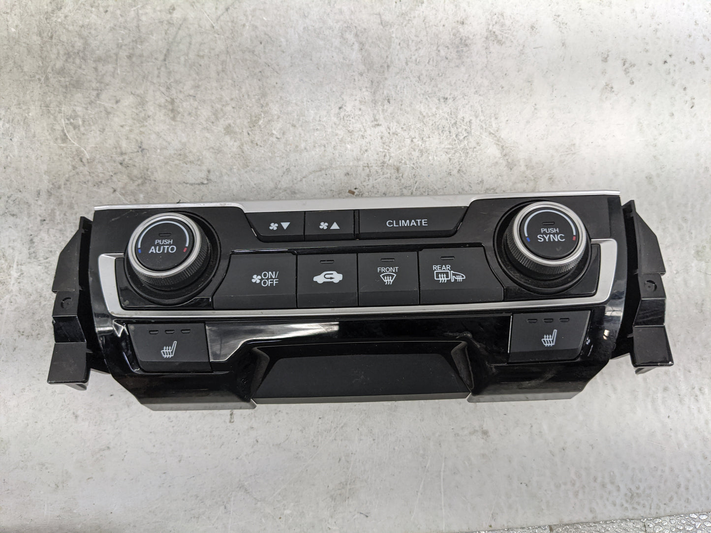 2016-2021 Honda Civic Climate Control Module Temperature AC/Heater Replacement P/N:79600TBAA912M1 SANWA2A676J Fits OEM Used 