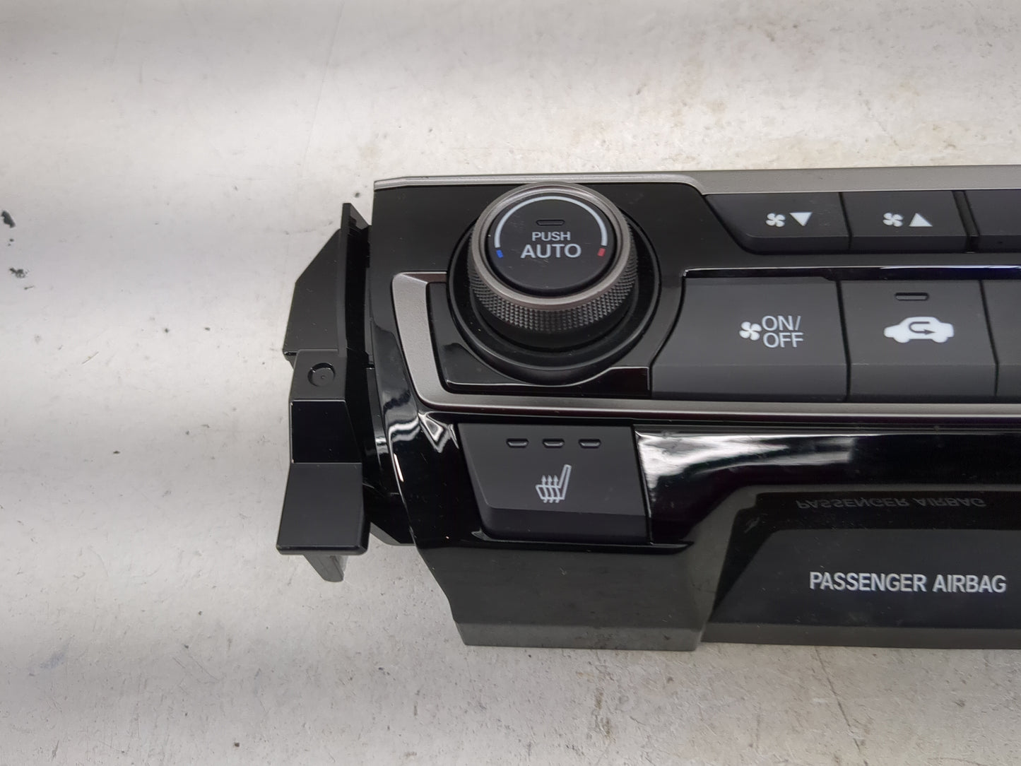 2019-2021 Honda Civic Climate Control Module Temperature AC/Heater Replacement P/N:79600TBAA911M1 SANWA2A747D Fits OEM Used 