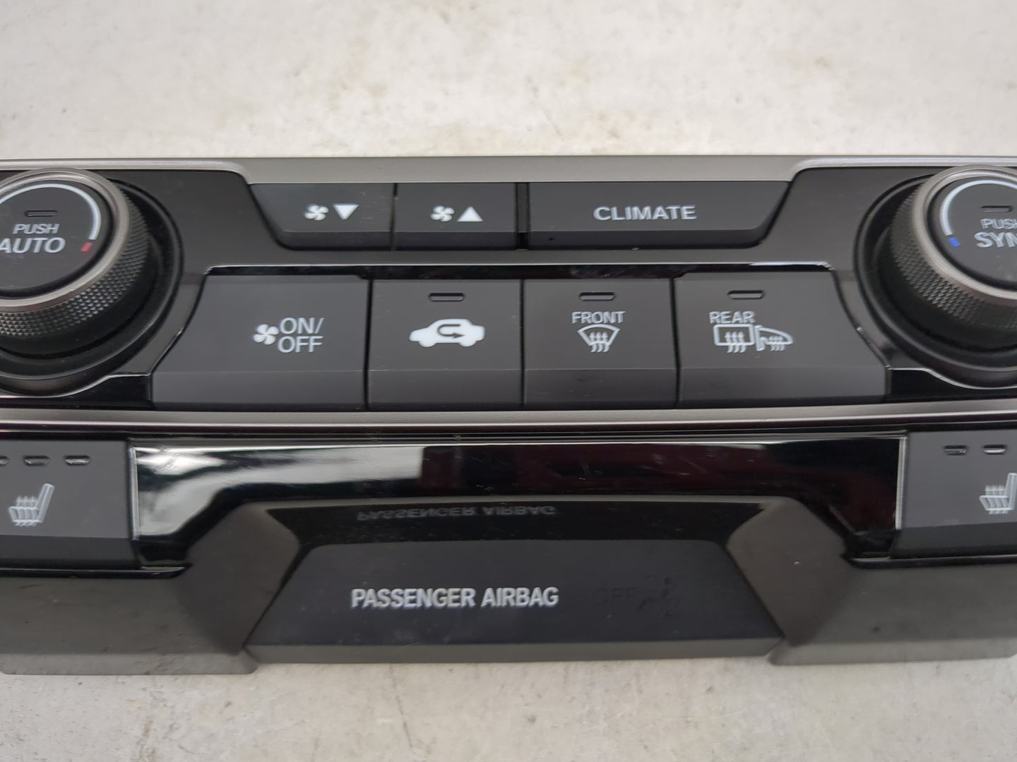 2019-2021 Honda Civic Climate Control Module Temperature AC/Heater Replacement P/N:79600TBAA911M1 SANWA2A747D Fits OEM Used 