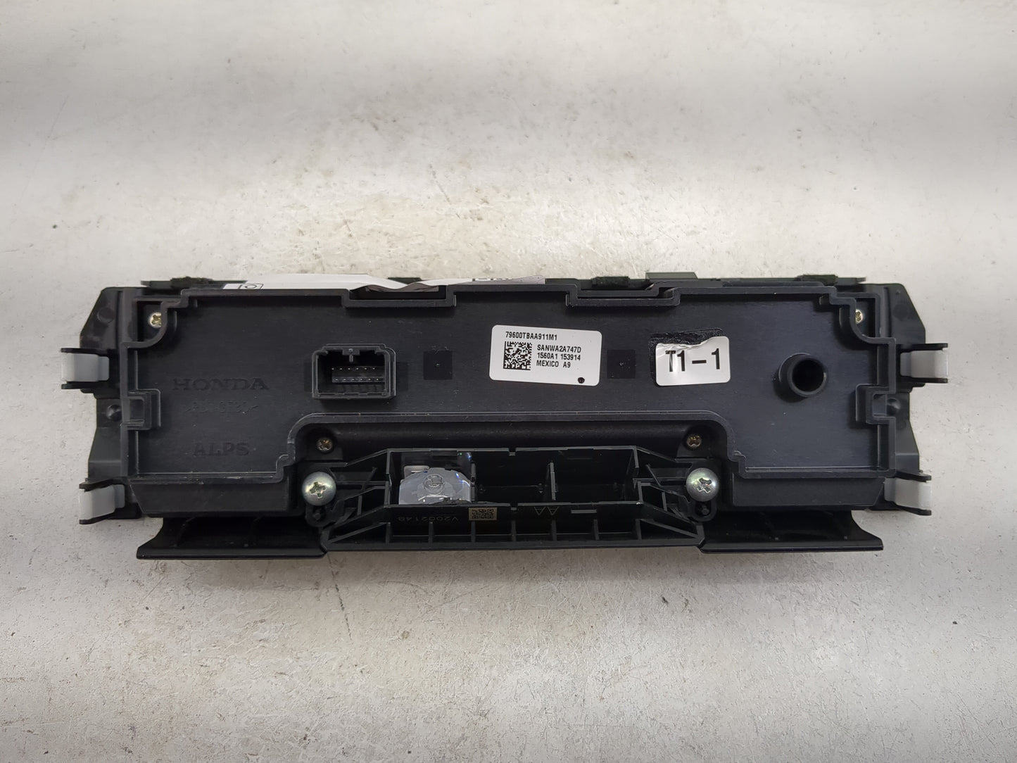 2019-2021 Honda Civic Climate Control Module Temperature AC/Heater Replacement P/N:79600TBAA911M1 SANWA2A747D Fits OEM Used 