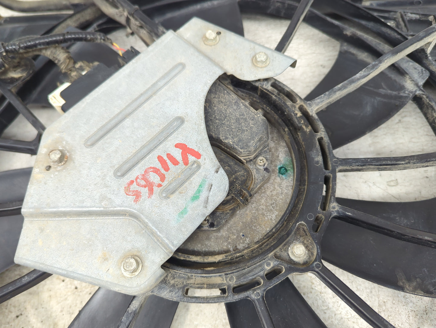 2016-2021 Honda Civic Electric Radiator Cooling Fan Motor Assembly Fits Fits 2016 2017 2018 2019 2020 2021 OEM Used Auto Par