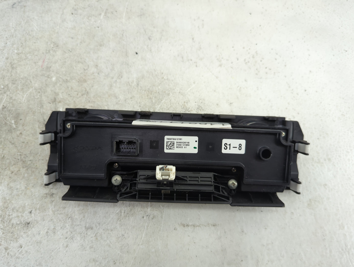 2016-2021 Honda Civic Climate Control Module Temperature AC/Heater Replacement P/N:79600TBAA121M1 SANWA2A614A Fits OEM Used 