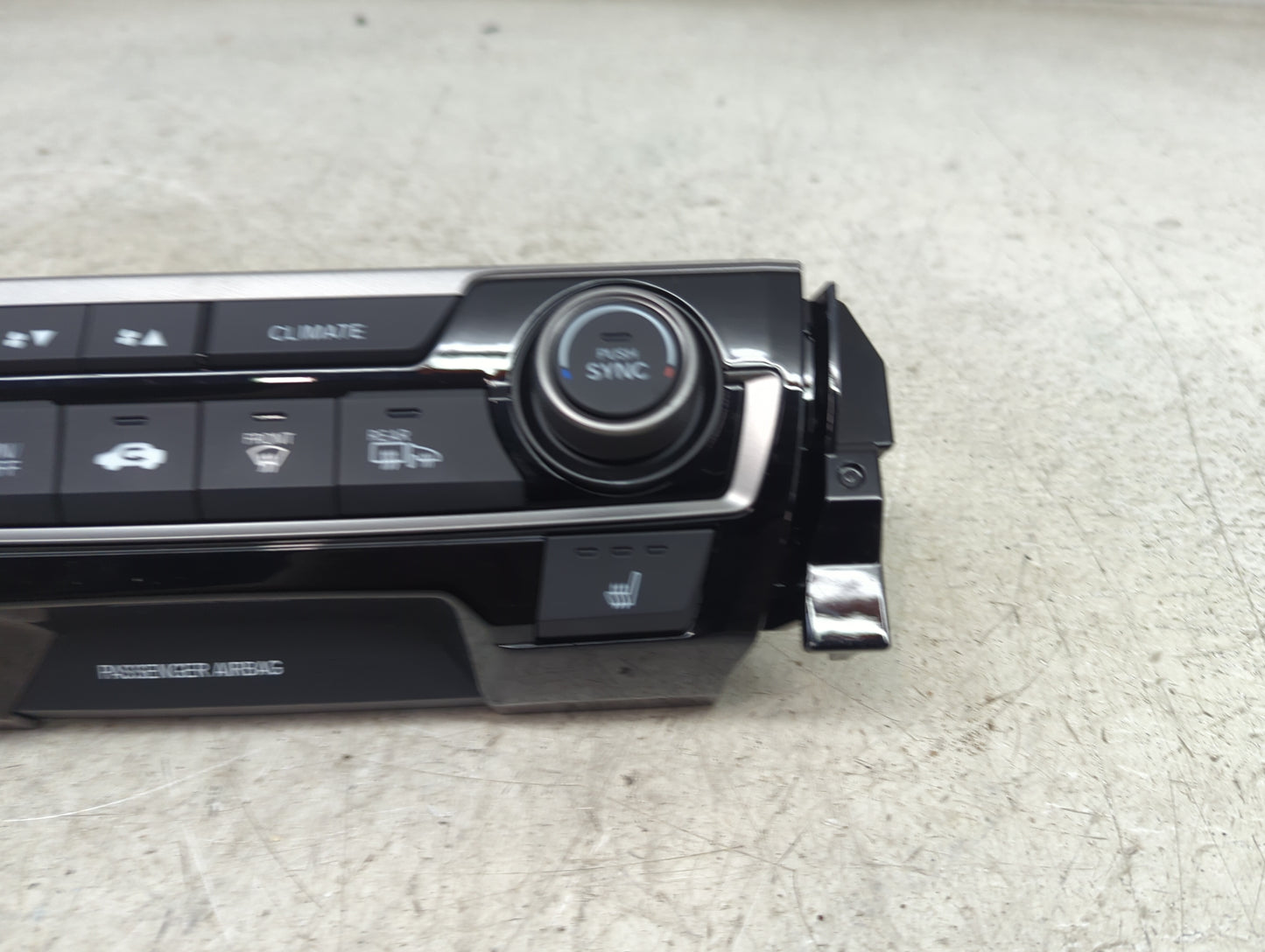 2019-2021 Honda Civic Climate Control Module Temperature AC/Heater Replacement P/N:79600TBAA911M1 5ANWA2A7723E Fits OEM Used