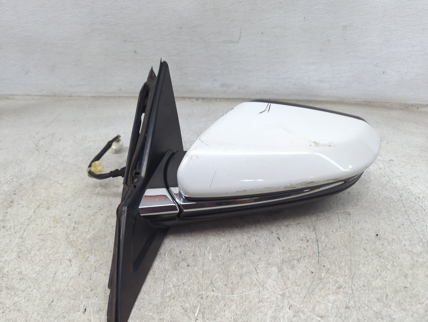 2016-2021 Honda Civic Driver Side View Mirror - Left Door Mirror OEM Used - Oemusedautoparts1.com