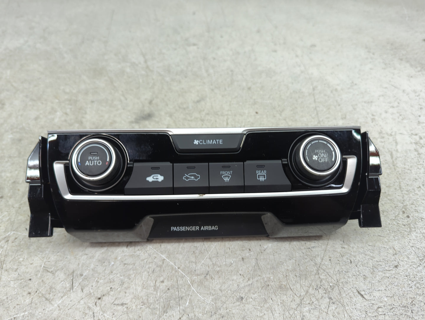 2016-2021 Honda Civic Climate Control Module Temperature AC/Heater Replacement P/N:79600TBAA331M1 5AAWA2A6790 Fits OEM Used 