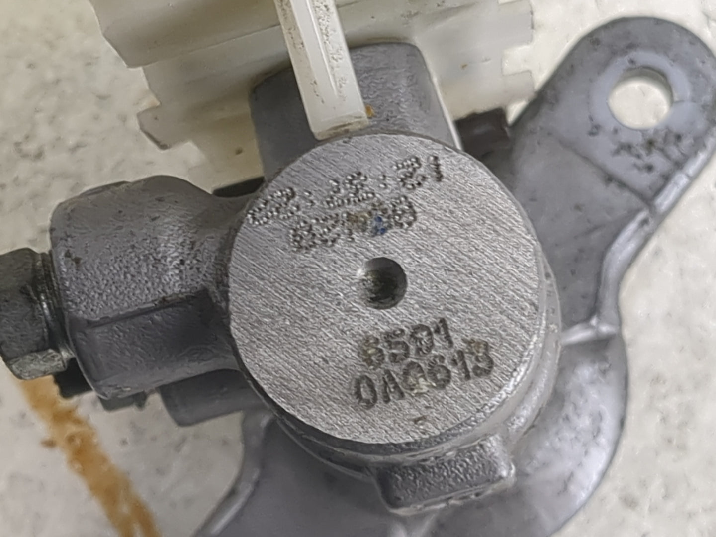 2016-2021 Honda Civic Brake Master Cylinder 1497763 - Oemusedautoparts1.com