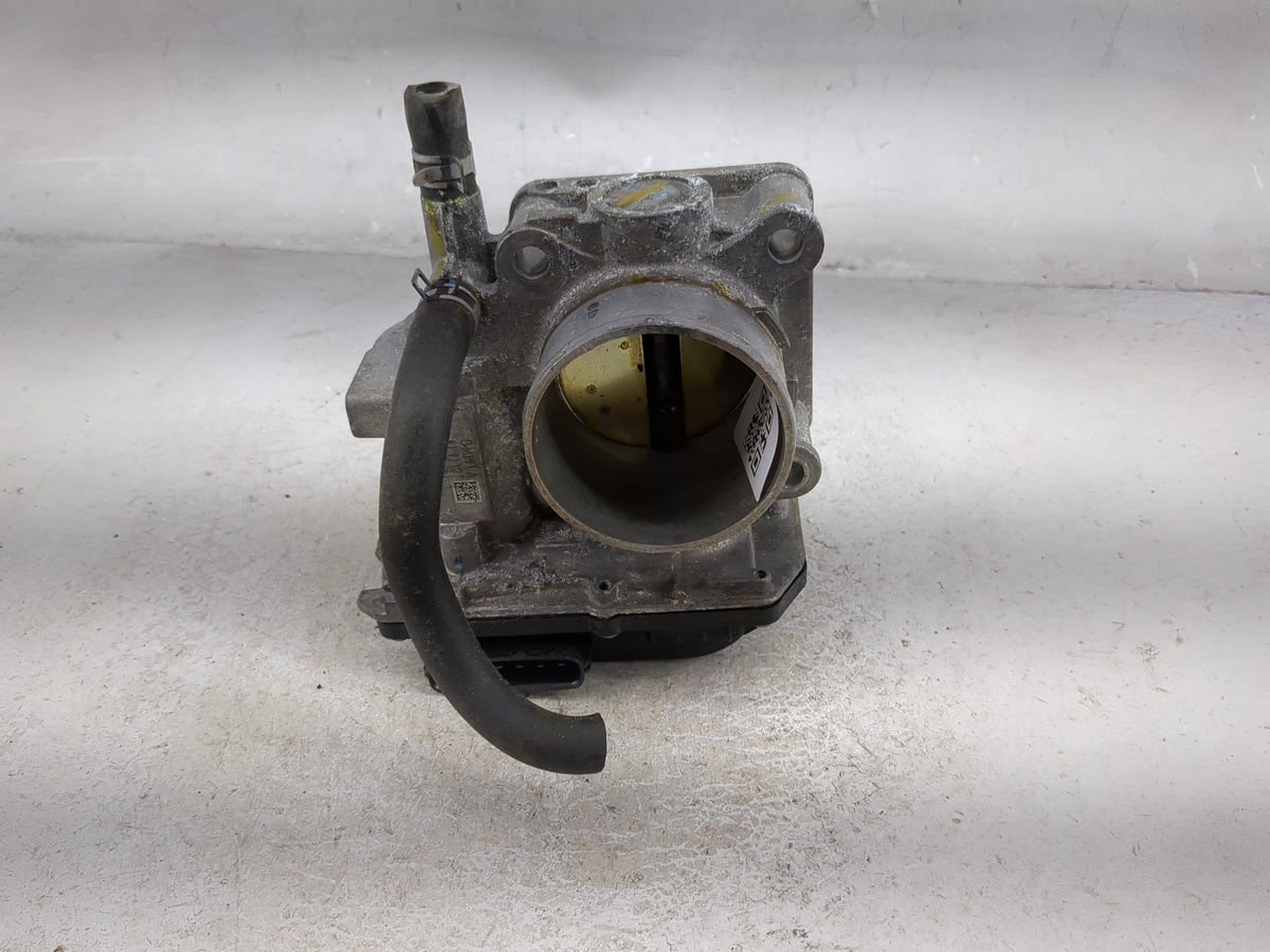 2016-2022 Honda Civic Throttle Body P/N:GMH1A M191122 Fits Fits 2016 2017 2018 2019 2020 2021 2022 OEM Used Auto Parts - Oem