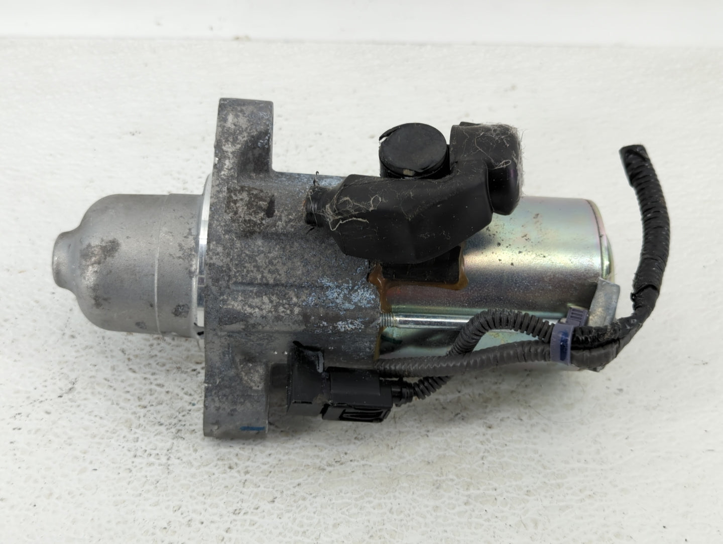 2016-2017 Honda Civic Car Starter Motor Solenoid OEM P/N:SM-75020 Fits Fits 2016 2017 2020 OEM Used Auto Parts - Oemusedauto