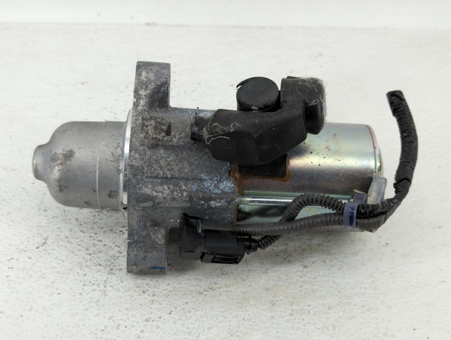 2016-2017 Honda Civic Car Starter Motor Solenoid OEM P/N:SM-75020 Fits Fits 2016 2017 2020 OEM Used Auto Parts - Oemusedauto
