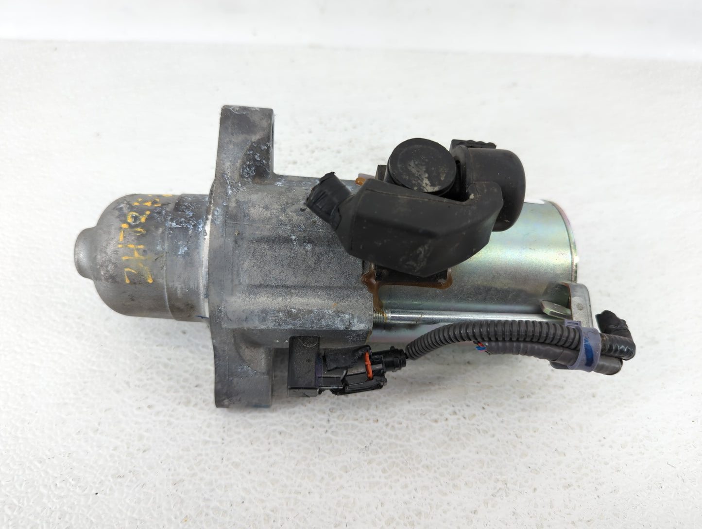 2016-2017 Honda Civic Car Starter Motor Solenoid OEM P/N:SM-75020 Fits Fits 2016 2017 2020 OEM Used Auto Parts - Oemusedauto