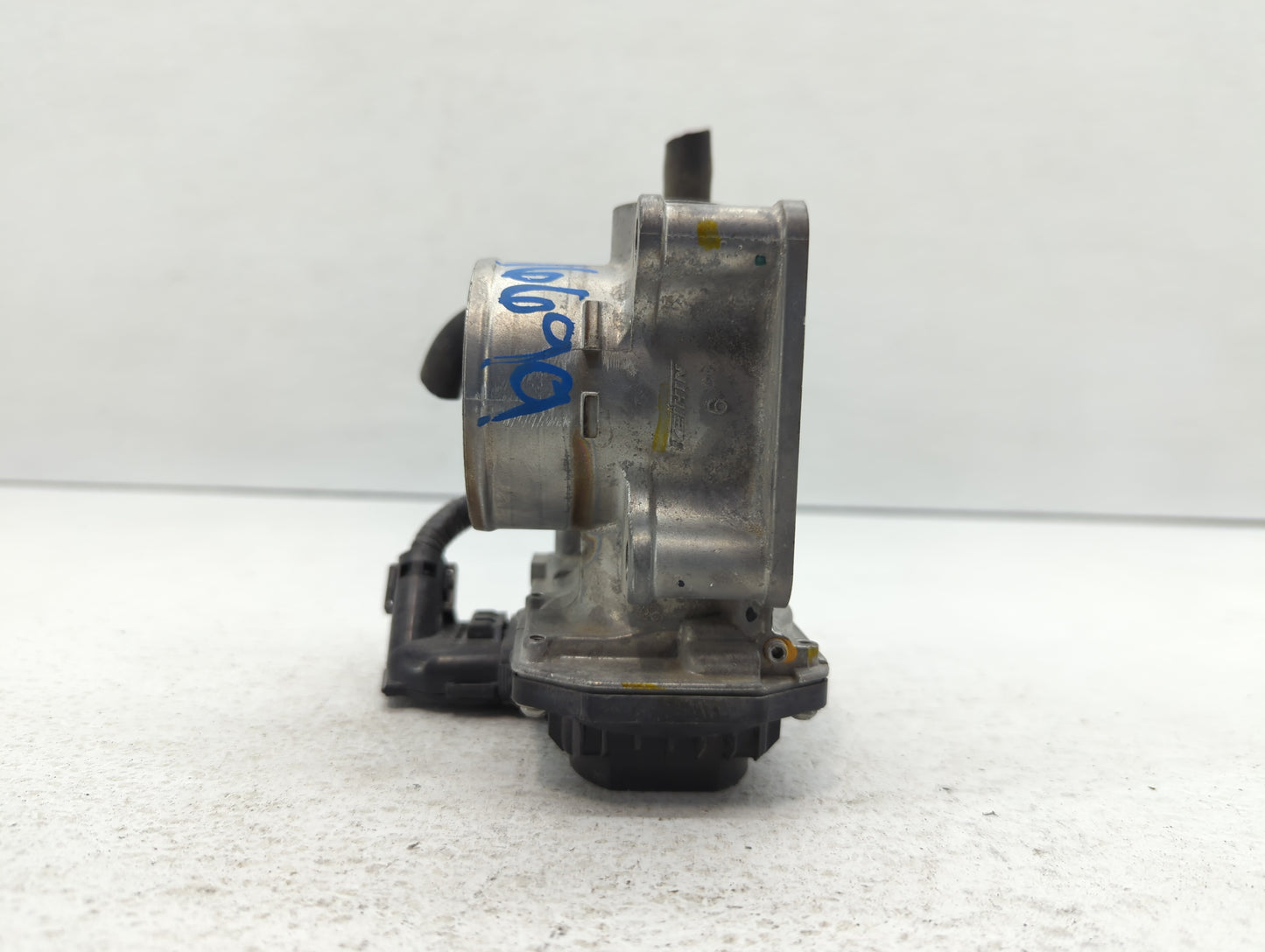 2016-2022 Honda Civic Throttle Body P/N:M100124 031896 Fits Fits 2016 2017 2018 2019 2020 2021 2022 OEM Used Auto Parts - Oe
