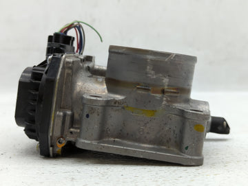 2016-2022 Honda Civic Throttle Body P/N:GMH1A M191126 Fits Fits 2016 2017 2018 2019 2020 2021 2022 OEM Used Auto Parts