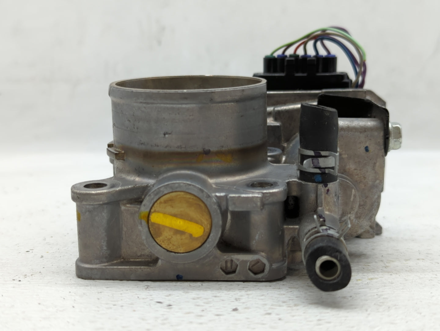 2016-2022 Honda Civic Throttle Body P/N:GMH1A M191126 Fits Fits 2016 2017 2018 2019 2020 2021 2022 OEM Used Auto Parts - Oem